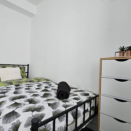 Guest House - Close To All Amenities Northampton Exterior foto